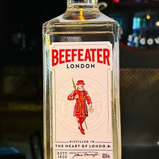 * GINEBRA BEEFEATER 40%
