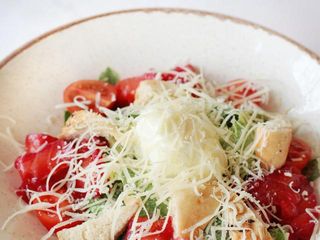 Салат Цезар з лососем  (285г)