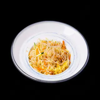 128.  Spaghetti di riso con verdure
