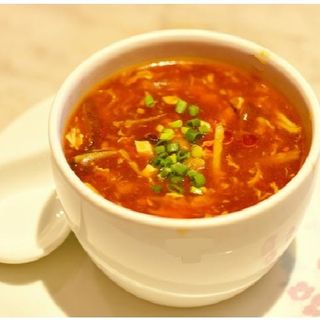 Zupa kwaśno-pikantna