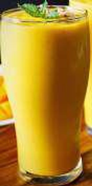 Mango lassi