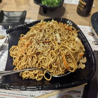Yakisoba Con Pollo 