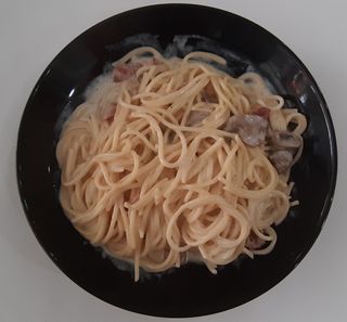 Spaguettis Carbonara