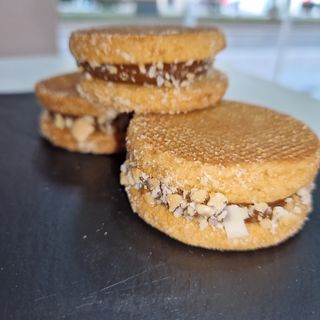 ALFAJORES DE ALMENDRAS (POR 2 UNIDADES)