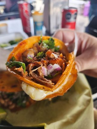Quesataco De Birria (1 Ud.)