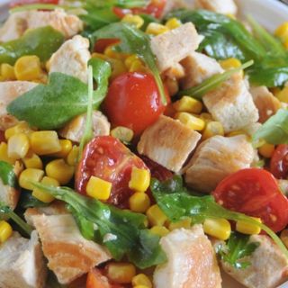 Insalatona con Petto di Pollo