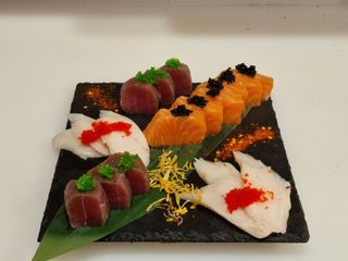 Sashimi duże (18szt)