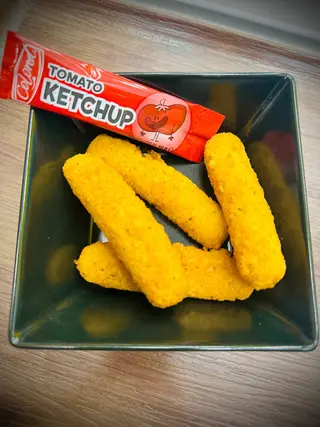 Mozzarella sticks menù