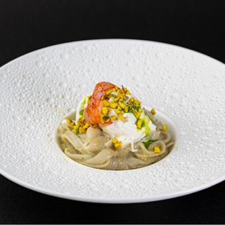 46. FETTUCCINE PISTACCHIO