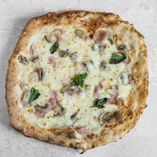 Bianca, cotto e funghi
