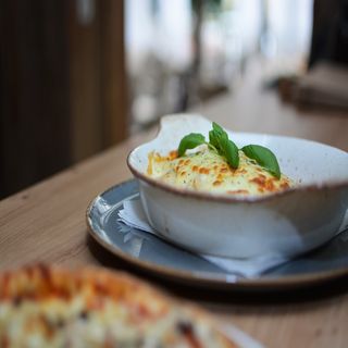 40. LASAGNE BOLOGNESE 