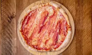 Pizza tirolesa