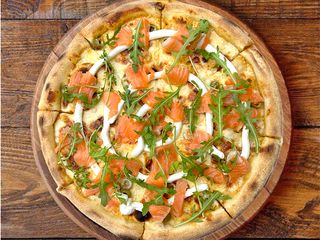 Піца з Лососем 35 см / Pizza al salmone (950g)