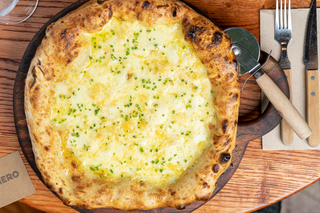 Pizza Quattro Formaggi