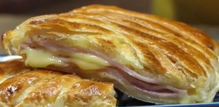 Lisnato pecivo sa šunkom