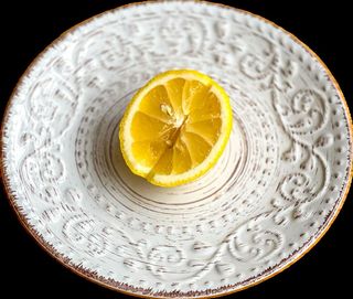 Лимон (1/2шт)