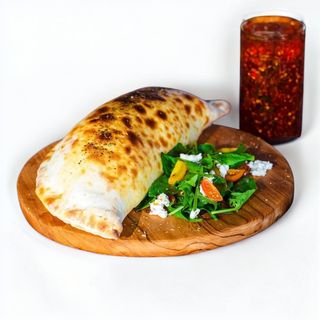 CALZONE CHICKEN