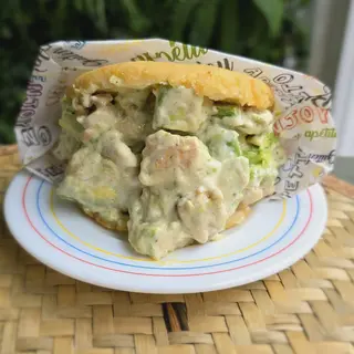  Reina Pepiada