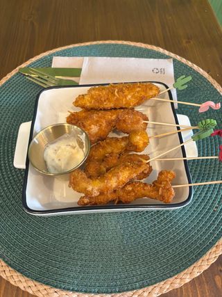 Pinchitos de pollo crispy (8 uds.)