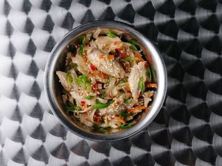 Makaron z kurczakiem