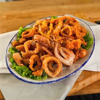 Калмари по гръцки