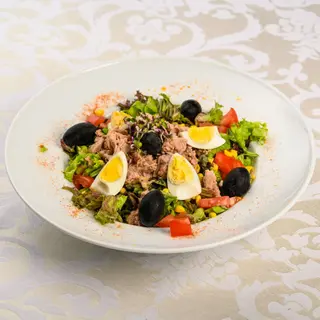 salată ton