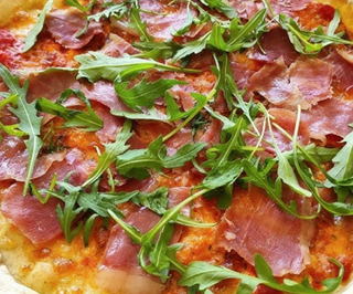 Pizza crudina (30 cm.)