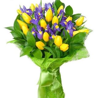 Buchet lalele si irisi