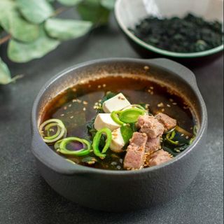 Միսո ապուր թունայով