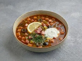 Солянка м'ясна (400g)