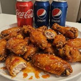 Medium Pizza +5 wings + 2 sodas