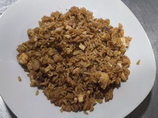 Arroz frito cubano