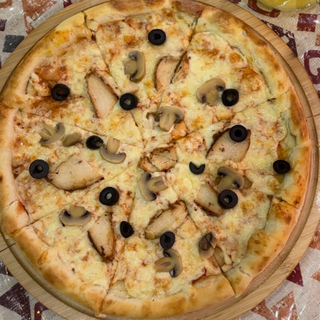 С курицей и с грибами