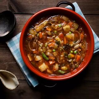 Seasonal Vegetable In Hot Garlic Sauce