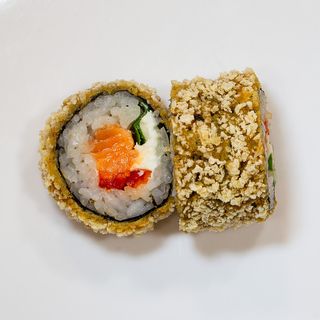 Tempura Salmon Futomaki 300g (8 pcs)