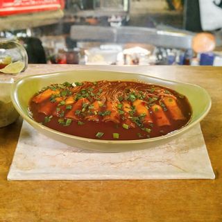 114 Рулетки из сухого тофу с золотыми иглами 豆腐皮卷金针菇