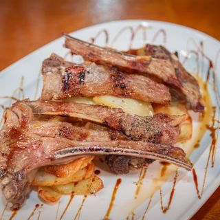 Cordero A La Brasa