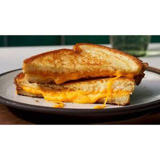 Cheese Pull Sandwich (solo)