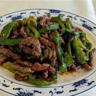Ternera Con Pimientos Verde