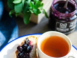 ვერველევი ლურჯი მოცვის მურაბა პიტნით 230 გრ