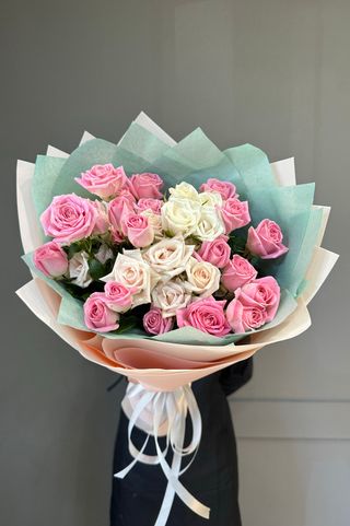 Букет из спрей роз