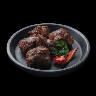 Brocheta de carne de CORDERO con verduras y patata