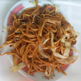 Tallarín especial a la plancha