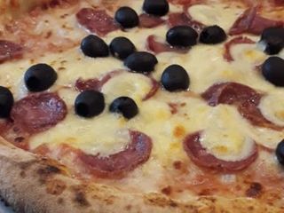 Pizza sarda