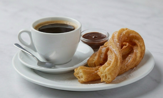 Café Y Churros (4 Uds.)