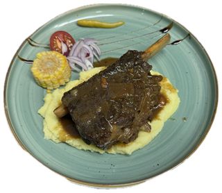 Томленое ребро быка