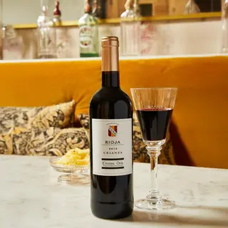 Vino Cune Crianza