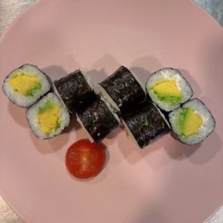 Maki Aguacate Y Queso (8 Uds.)
