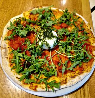 Pizza Speciale Burrata