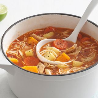 Chicken Soup With Bun